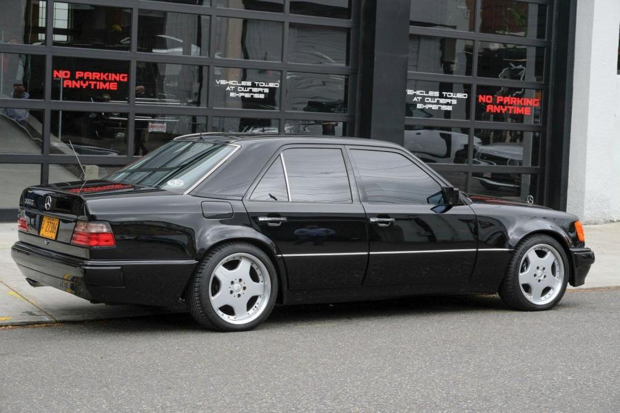  Mercedes-Benz 500 E (W124) 1992 года  (фото 51 из 69)